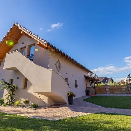 Galunder Apartmán *