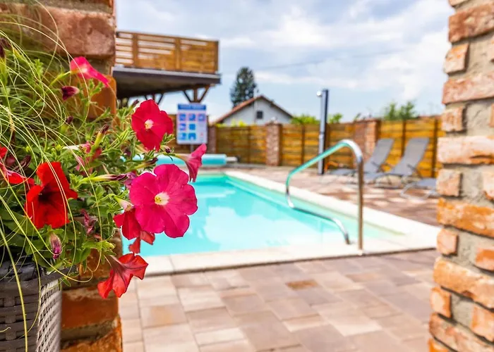 Galunder Apartment *