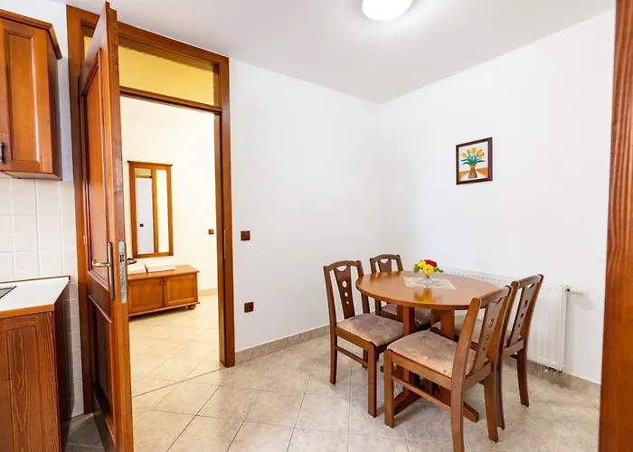 Galunder Apartamento *