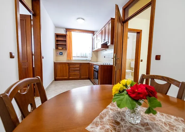 Galunder Apartment *